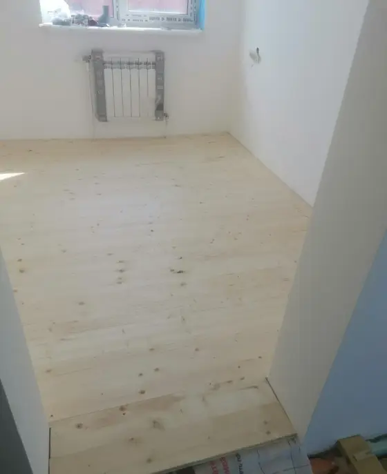Pokládka podlahy z naší realizace – ukázka 13