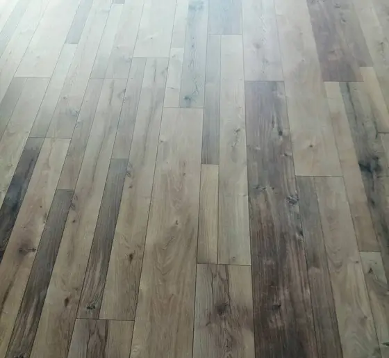 Pokládka podlahy z naší realizace – ukázka 35