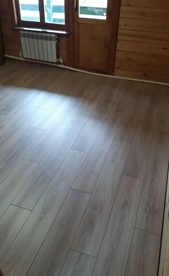 Pokládka podlahy z naší realizace – ukázka 62