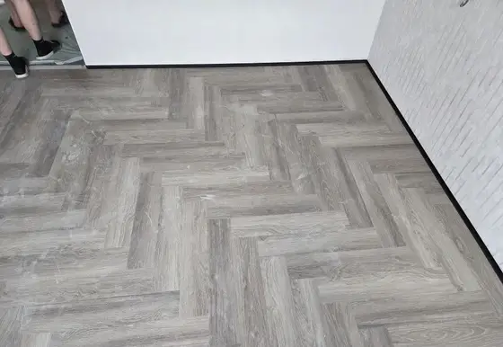 Pokládka podlahy z naší realizace – ukázka 160
